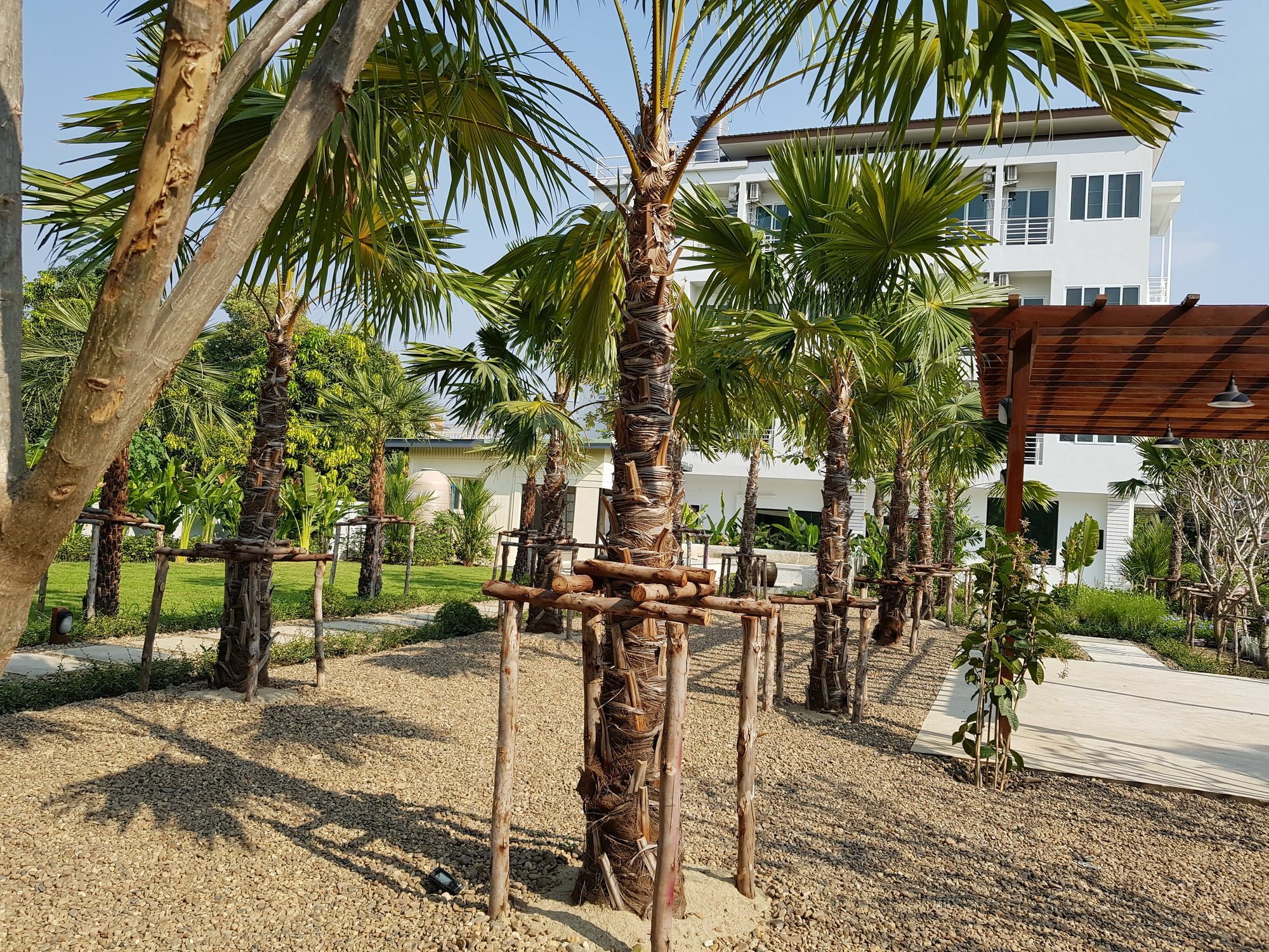 Hotel Chez Bure - Bure Kanchanaburi